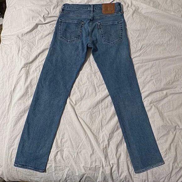 Men Levis Premium 511 Slim Fit Jeans Dark Indigo Wash Durable Denim 28 x 32 - Picture 6 of 14